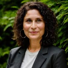 Alison Calhoun: Faculty: About: Department of French and Italian: Indiana  University Bloomington