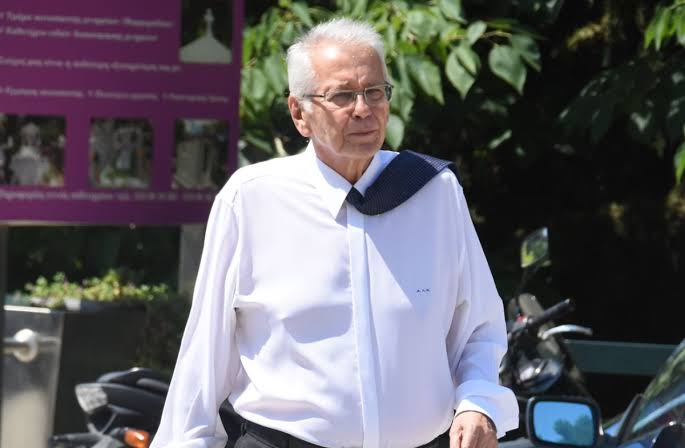 Την Τετάρτη στο Α' Νεκροταφείο Αθηνών η κηδεία του Δημήτρη Κωνσταντάρα |  in.gr