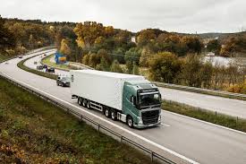 Volvo vhd is a truck designed to perform reliably in extreme weather, rugged terrain and crowded, hectic construction sites. Volvo Trucks Fuel Saving Technology Will Memorize Routes Trucks Com
