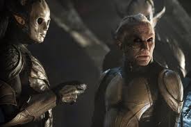 When the dark elves attempt to plunge the universe into darkness, thor must embark on a perilous and personal journey that will reunite him with doctor jane foster. Thor The Dark World 2013 Imdb
