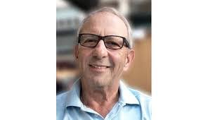 Amy Rizo's Instagram, Twitter & Facebook