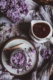 Lilac Honey Infusion Ephemeral Flower Essence Chews Local Recept Posleobedennyj Chaj Siren Doski Dlya Fotografij