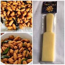 Gaul tepung jagung, tepung beras pulut bersama tepung beras hingga sebati 2. Ready Stock Acuan Kuih Siput Shopee Malaysia