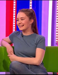I did some sigrid (if you don't know who she is pls go check on spotify) icons and headers so if you want it just let me know bc i can send it to you in. Sigrid On Uk Tv S Bbc1 S The One Show Sigrid