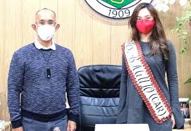 Earlier, the candidates competed in the national costume competition. 8qqbi8yetnn7rm
