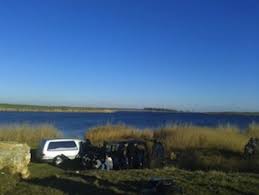 Zeci de pompieri au fost mobilizati pentru stingerea incendiului, care a cuprins sute de hectare de vegetatie, iar autoritatile. Incendiu Puternic La O Pensiune Din Drobeta Turnu Severin Mai Multe Persoane Au Fost Evacuate Dcnews