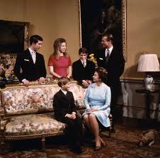 Isabel De Inglaterra Asi Ha Sido Su Vida Reina Isabel Arboles De La Familia Real Princesa Ana