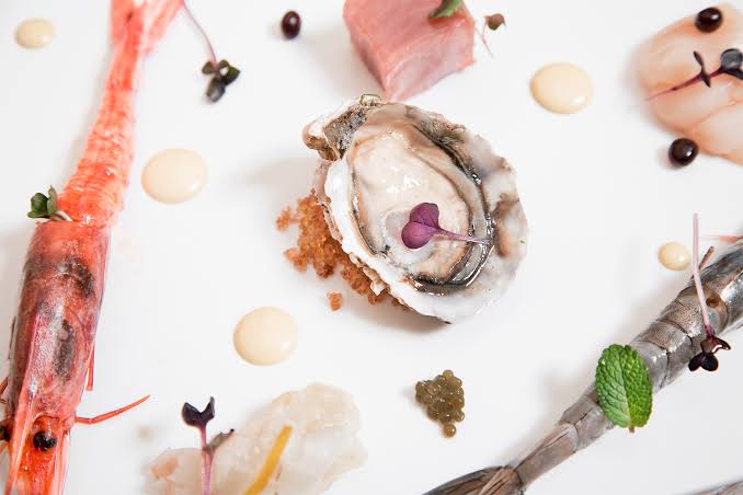 Le spettacolari cruditè di mare di Casa Rispoli, generata con l'AI