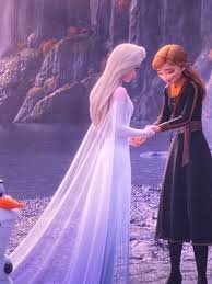 Frozen 2 Elsa New Fifth Element White Dress Frozen Disney Movie Frozen Movie Disney Princess Pictures