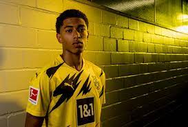 Borussia dortmund and manchester city went into their champions league dahoud's strike was blocked by ruben dias but the ball fell to jude bellingham, who curled the ball towards the top corner. Maldini At Milan Maradona At Napoli And Now Bellingham At Birmingham City As Club Announce They Will Retire No 22 Shirt After Completing Borussia Dortmund Transfer