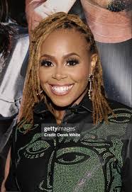 Leila Reed's Instagram, Twitter & Facebook