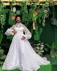 Nigerian weddings generally aren't regulated, so everyone's invited! Top Black Bridal Designers Omastyle Bride