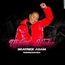 Beatrice Adam bei Amazon Music