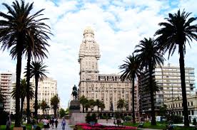 Uruguay hat dreimal so viele kühe wie einwohner und daher gibt es fleisch bei jeder gelegenheit. Die Sehenswurdigkeiten Von Montevideo In Bildern Weltreise Blog Meyouandtheworld