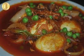 Beristirahat di rumah sambil menyantap makanan berkuah sudah pasti jadi kegiatan paling nikmat saat musim rukita punya aneka resep masakan berkuah yang praktis dan lezat, nih. Patyskitchen Telur Masak Merah