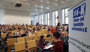 Antrag auf unterbringung eines minderjährigen kindes nach § 1631b bgb im wege der einstweilige anordnung (nur bei eilbedürftigkeit ankreuzen) Geschlossene Unterbringung Und Freiheitsentzug Aus Sicht Von Betroffenen Ein Projekt Und Ein Tagungsbericht Vom 05 02 2020 Aus Dresden Kinder Und Jugendhilferechtsverein E V