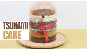Le sue tsunami cake danno grande sfoggio alla creatività, rappresentando personaggi dei cartoni le tsunami cake giocano sull'effetto sorpresa. Tsunami Cake Procedimiento Completo Macys Cakes Youtube Tsunami Cake Baking And Pastry