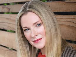 Jennifer needs to come back, and it needs to be Cady McClain. ❤️'d her as  Jennifer so much better than Melissa.