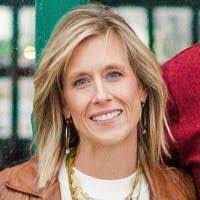 Kim Nunn's Instagram, Twitter & Facebook