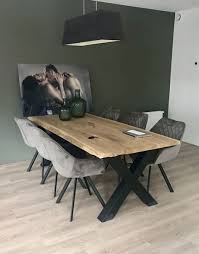 Eettafel Massief Eiken Boomstam Tafel Massief Eik Boomstam Eettafel Eik In 2020 Oak Dining Table Dining Table In Living Room Dining Room Design