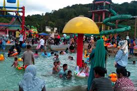 If you're with traveling with children, a trip to waterbom bali is a must. Solok Selatan Kaluarkan Ketentuan Wisata Pemandian Umum Untuk Buka Kembali Antara News Lampung