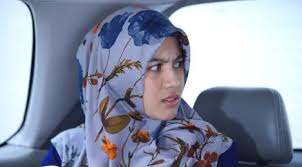 Gerald yohanes putra adalah aktor yang pernah bermain dalam sinetron mutiara, go go five, aku anak indonesia, anak jalanan, tikus dan kucing. Sinopsis Cinta Kedua Ep 42 Ilham Melihat Mutiara Bertemu Dengan Reno News Entertainment Fimela Com