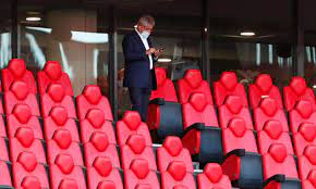 Kirkland & ellis partner chad mccormick, akin gump strauss hauer & feld partner steven otillar, paul hastings partner steven tredennick and king & spalding's david strickland and jorge mattamouros all quickly joined the trio in texas. Benfica Socio Avanca Com Acao Contra Luis Filipe Vieira Maisfutebol