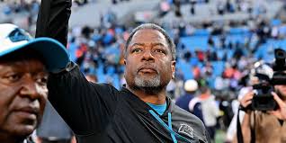 Steve Wilks should be the next coach of the Panthers