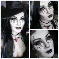 how to apply scary witch makeup