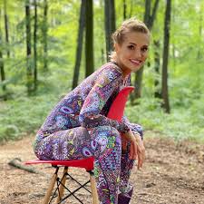 Slovenská popová diva dara rolins sdílela na svém instagramovém profilu několik nejnovějších snímků se svou dcerou laurou. Dara Rolins Next Concert Setlist Tour Dates 2021