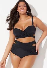 More images for big women in bikinis » 14 Best Plus Size Bikinis To Flatter Every Shape And Size 2021