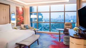 The rooms in king cross jakarta club are better than in massage rooms below. Club Rooms Intercontinental Pondok Indah Hotel Jakarta