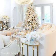 Bright White Christmas Living Room Decor Gold Designs In 2020 Christmas Decorations Living Room Christmas Living Rooms Gold Living Room Decor