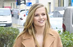 Tell us why you have a crush on her refresh this page to see the crushers increase after you like or vote. Agnieszka Kaczorowska Przesadzila Z Photoshopem W Komentarzach Burza Szolbiznes Maxxx News Rmf Maxxx