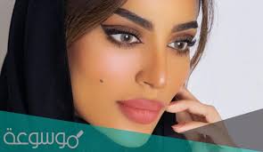 لفتت الممثلة المصرية منة فضالي الأنظار منذ أيام قليلة، بفضل أحدث جلسة تصوير، ظهرت فيها بفستان الزفاف. Ù…Ù†Ø© Ø¹Ø±ÙØ© ÙˆÙŠÙƒÙŠØ¨ÙŠØ¯ÙŠØ§