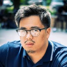 How to Handle Tool Changes and Offsets in CNC Machining