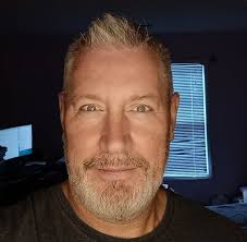 This toss from Joey Aguilar was awesome 🔥 #vols #tennessee #tennesseevols