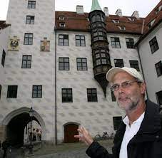 Das braune haus, münchen 9 postcards : Hitler Tour Auf Den Spuren Des Fuhrers In Munchen Bilder Fotos Welt