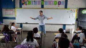 The maestro class brings a strong support game to the table. Maestros Se Podran Retirar Hasta Con 15 Salarios De Liquidacion Noticias De El Salvador Elsalvador Com