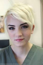 This 'brow essentials' full eyebrow kit comes with a dark, medium, and light brow powder, a brow dark and light brows rejoice with this universal brow pencil that's easy to use and works on red, black, brown. Short Blonde Hair Dark Eyebrows Novocom Top