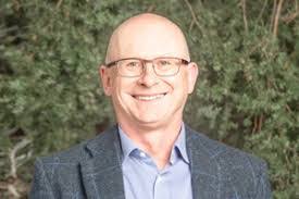 Anna Schofer's Instagram, Twitter & Facebook