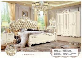 Französisches bett oder doppelbett weiß jemand zufällig was französisches bett un… lernen sie die übersetzung für 'suchwort' in leos französisch ⇔ deutsch wörterbuch. Modernen Europaischen Massivholz Bett 2 Menschen Mode Geschnitzt 1 8 M Bett Franzosisch Schlafzimmer Mobel Dcxd825