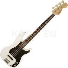 Ikan pbass ini di daerah asalnya sering sekali menjadi target pemancing karena mempunyai perlawanan yang sengit dengan pemancing. Fender Squier Affinity P Bass Pj Il Owt Music Store