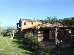 Un retiro en el que disfrutar de candeleda y sus parajes de la sierra de gredos. Casas Rurales De Candeleda Desde 40 Hundredrooms