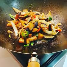 Spaghetti di soia con verdure. Come Usare Il Wok Trucchi E Ricette Da Preparare Blog Mulan