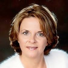 Emily Magill's Instagram, Twitter & Facebook