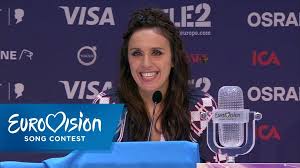 Скачай jamala feat vakula пастка (вне времени 2020) и jamala feat бумбокс, pianoбой злива (alternate version) (своi 2020). Press Conference Jamala Wins The Eurovision Song Contest Dzhamala Youtube