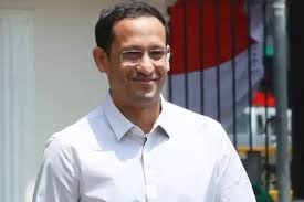 Nadiem merupakan putra dari nono anwar makarim yang dikenal sebagai aktivis sekaligus pengacara ternama di indonesia. Mengenal Nadiem Makarim Menteri Pendidikan 2019 2024 Lulusan Harvard University Kompasiana Com
