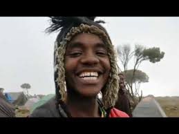 מסעות דניאל קרן