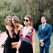 Not knowing the wedding dress code for a wedding can be so frustrating and confusing. What Is Semi Formal Wedding Attire